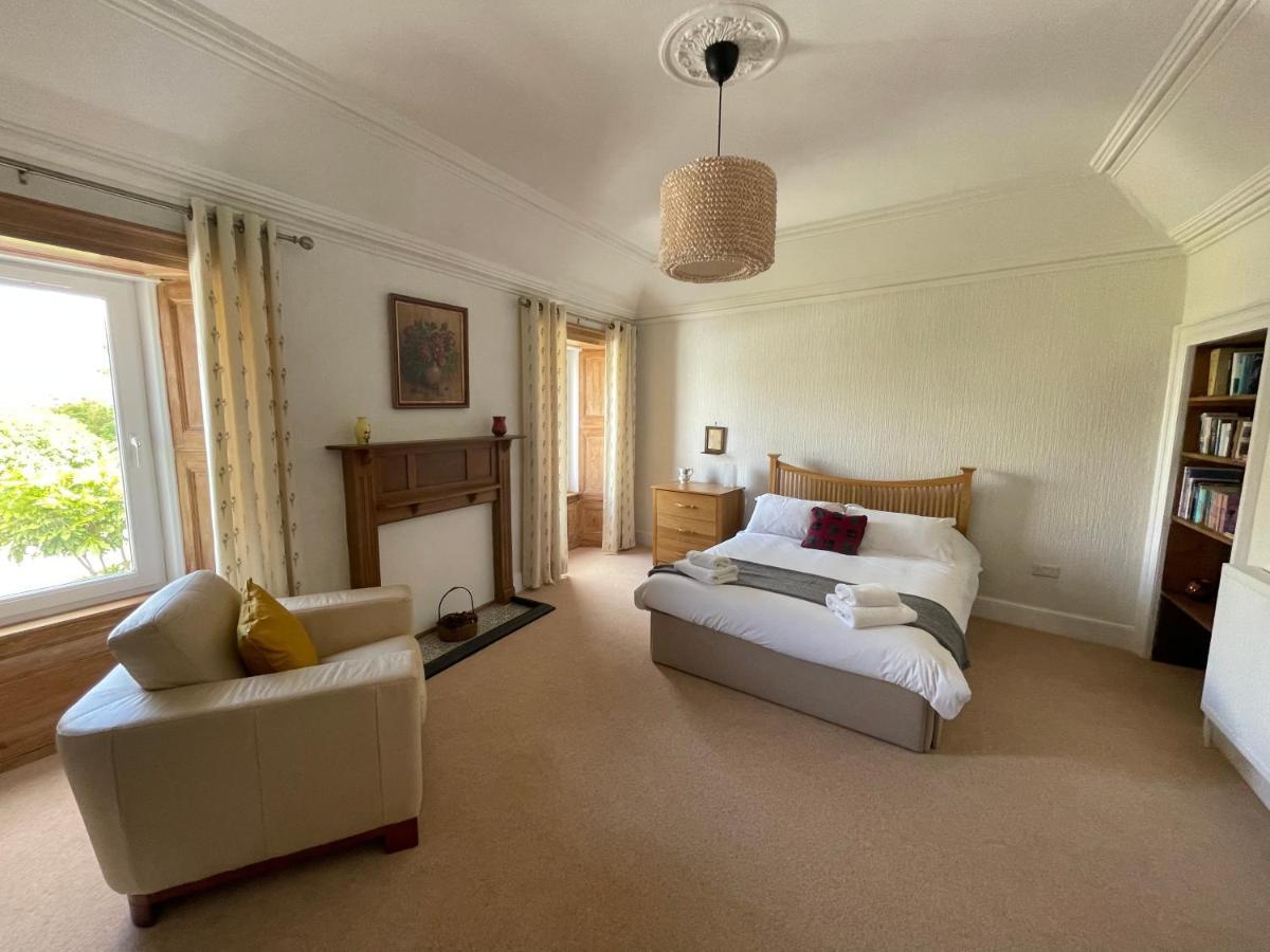 House At 22, Contemporary 3 Bedroom In Historic *