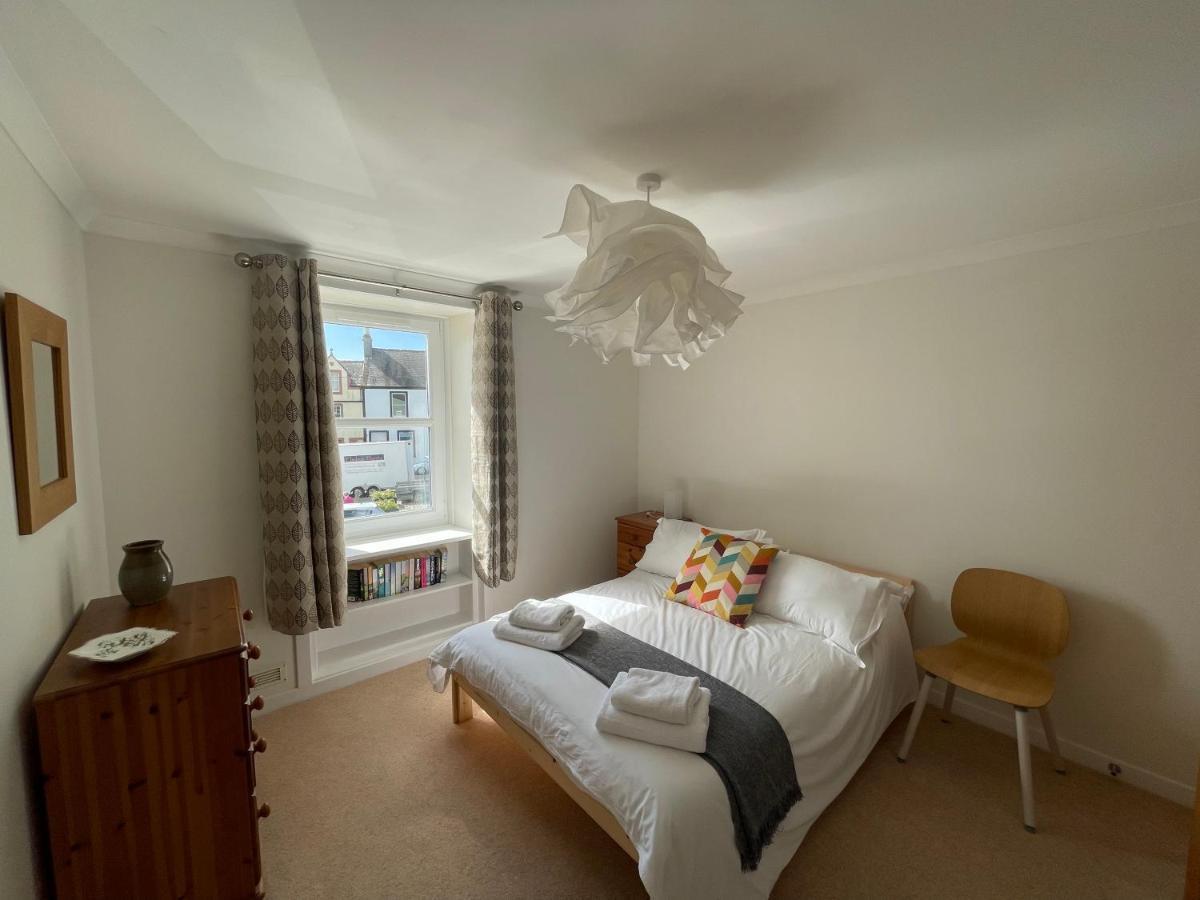 House At 22, Contemporary 3 Bedroom In Historic Holiday home *